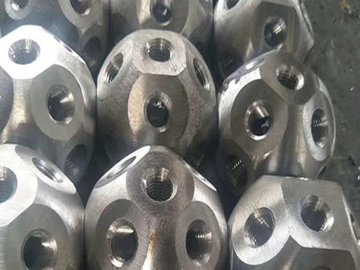 宜宾螺栓球网架杆件制作